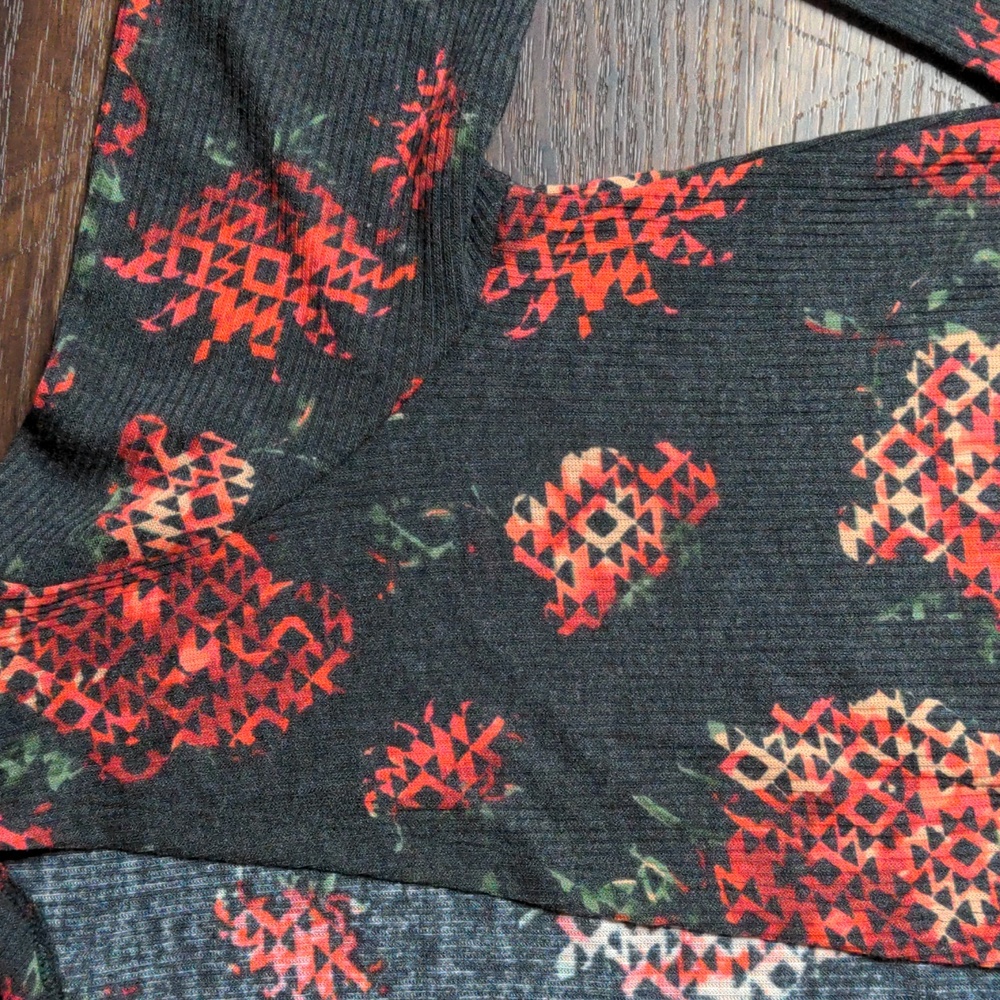 LuLaRoe Sarah Cardigan Medium - Picture 2 of 3